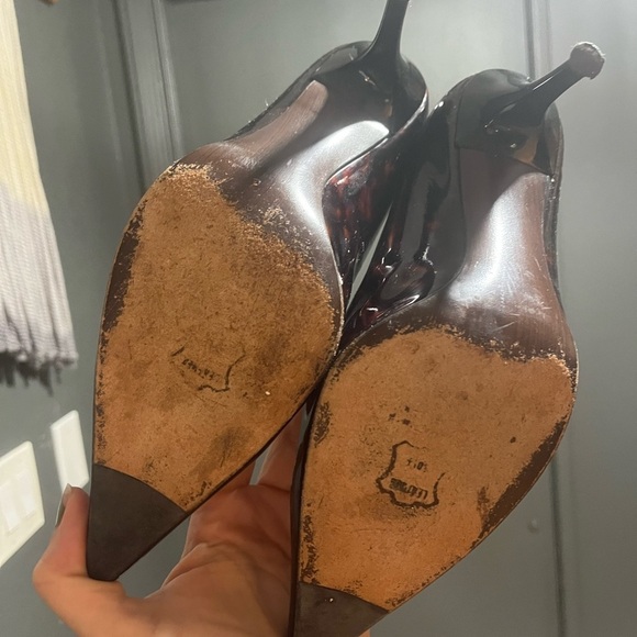 Stuart Weitzman Tortoise Pumps size 8 - Picture 4 of 9